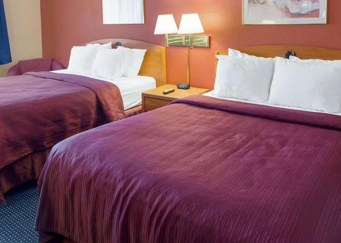Quality Inn Lakeville